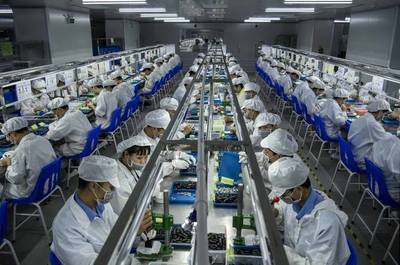 AGV小車(chē) 企業(yè)應(yīng)對(duì)人員緊缺難題的智能解決方案